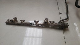 FLAUTA COMBUSTÍVEL TOYOTA COROLLA 2009 A 2014 (2)