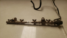 FLAUTA COMBUSTÍVEL TOYOTA COROLLA 2009 A 2013 (5)