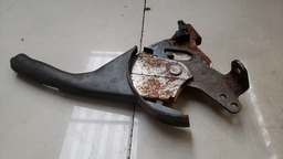 ALAVANCA FREIO MAO TOYOTA HILUX 2005 A 2015