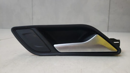 MAÇANETA INTERNA TRASEIRA DIREITA AUDI A3 2013 A 2016