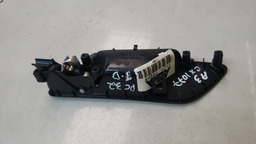 MAÇANETA INTERNA TRASEIRA DIREITA AUDI A3 2013 A 2016