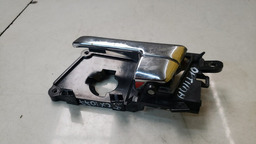 MAÇANETA INTERNA TRASEIRA ESQUERDA KIA OPTIMA 2010 A 2015