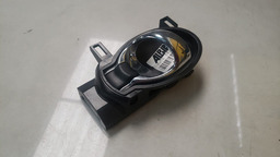 MAÇANETA INTERNA LADO DIREITO NISSAN VERSA 2016 A 2021