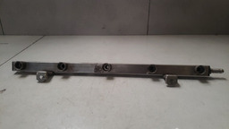 FLAUTA COMBUSTÍVEL VW JETTA 2.5 5CC 2007 A 2010 (4)