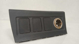 MOLDURA ACENDEDOR CIGARRO TOYOTA RAV4 2010