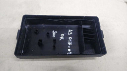 TAMPA CAIXA FUSÍVEL AUDI A3 2017 A 2019 ORIGINAL