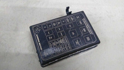 TAMPA CAIXA FUSÍVEL DAEWOO LANOS 1996 A 2000