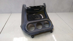 MOLDURA COM PORTA OBJETOS MITSUBISHI OUTLANDER 2006 A 2011