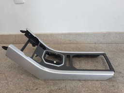 MOLDURA CENTRAL LAND ROVER RANGE ROVER EVOQUE 2015 C/DETALHE