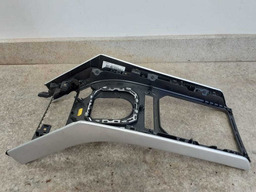 MOLDURA CENTRAL LAND ROVER RANGE ROVER EVOQUE 2015 C/DETALHE