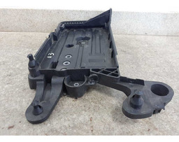 SUPORTE CAIXA BATERIA AUDI A3 1.4 2015 E 2016 ORIGINAL