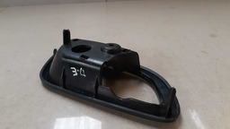 MOLDURA MAÇANETA INTERNA DIANTEIRA ESQ. DODGE JOURNEY 2012