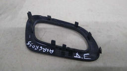 MOLDURA MAÇANETA INTERNA DIANTEIRA E. CITROEN AIRCROSS 2010