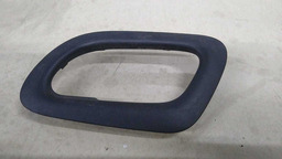 MOLDURA MAÇANETA INTERNA DIANTEIRA E. CITROEN AIRCROSS 2010