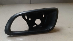 Moldura Maçaneta Interna Dianteira E Dodge Journey 2014 2015