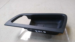 MOLDURA MAÇANETA INTERNA TRASEIRA  ESQUERDA HYUNDAI I30 2011