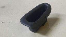 PUXADOR PORTA TRASEIRA ESQUERDO PEUGEOT 207 1.4 2012