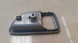 MOLDURA MAÇANETA INTERNA DIANTEIRA D. HYUNDAI AZERA 2010