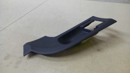 MOLDURA MAÇANETA DIANTEIRO ESQUERDO JEEP CHEROKEE 3.7 2010