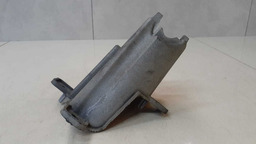 SUPORTE FAROL DIREITO CITROEN C4 PICASSO 2010