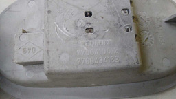 LUZ TETO CORTESIA RENAULT CLIO 2001 A 2002 ORIGINAL