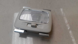 LUZ TETO CORTESIA MITSUBISHI OUTLANDER 2015 (2)