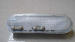 LUZ TETO CORTESIA RENAULT CLIO 2008 ORIGINAL