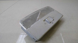 LUZ TETO CORTESIA VW FOX 2006