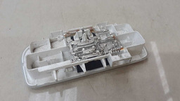 LUZ TETO CORTESIA RENAULT FLUENCE  2011 A 2017 (2)