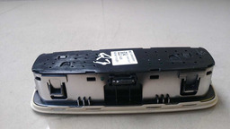 LUZ TETO TRASEIRO CORTESIA AUDI Q3 2015 2016 2017