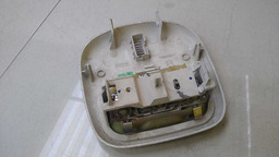 LUZ TETO CORTESIA CITROEN C4 PALLAS 2010 (1)