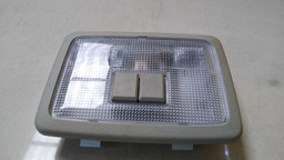 LUZ TETO CORTESIA GM CAPTIVA 2011 A 2015 (1)