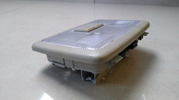 LUZ TETO CORTESIA GM CAPTIVA 2011 A 2015 (1)