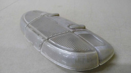 LUZ TETO CORTESIA FORD FUSION 2009 2010 (1)