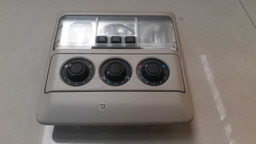 LUZ TETO TRASEIRA LAND ROVER DISCOVERY 4 2006