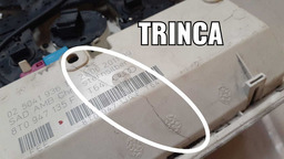 LUZ TETO CORTESIA AUDI A4 TFSI 2011 COM DETALHE