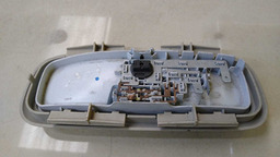 LUZ TETO CORTESIA FORD KA 2015 2016 ORIGINAL (1)