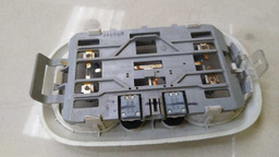 LUZ TETO CORTESIA DODGE JOURNEY 2012 2013