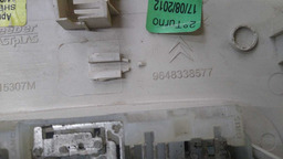 LUZ TETO CORTESIA CITROEN C4 PALLAS 2010