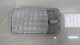 LUZ TETO CORTESIA TOYOTA COROLLA 2002 A 2005 ORIGINAL