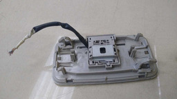 LUZ TETO CORTESIA TRASEIRO TOYOTA COROLLA 2015 2016