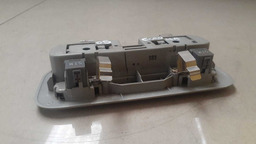 LUZ TETO CORTESIA TOYOTA COROLLA 2005 ORIGINAL