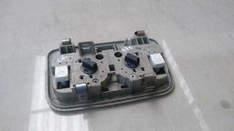 LUZ TETO CORTESIA TOYOTA COROLLA 2009 A 2014 ORIGINAL