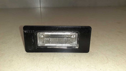 LANTERNA LUZ PLACA AUDI A4 TFSI 2011 ORIGINAL