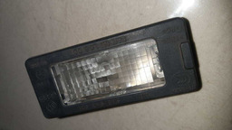 LUZ PLACA PASSAT VARIANT 2.0 2010  ORIGINAL