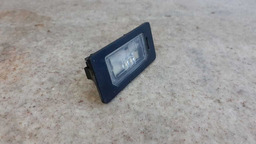 Luz De Placa Bmw 320i 2012 A 2015 Original (2)