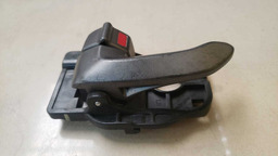 MAÇANETA INTERNA DIANTEIRA ESQUERDA KIA SOUL 2010 A 2013