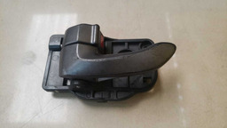 MAÇANETA INTERNA DIANTEIRA ESQUERDA KIA SOUL 2010 A 2013