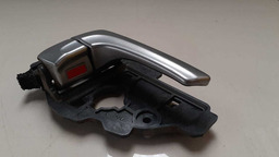 MAÇANETA INTERNA TRASEIRA DIREITA HYUNDAI IX35 2010