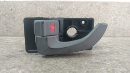 MAÇANETA INTERNA DIANTEIRA ESQUERDA HYUNDAI TUCSON 2008-2012